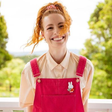 Emma Watkins is now entertaining kids as Emma Memma. 