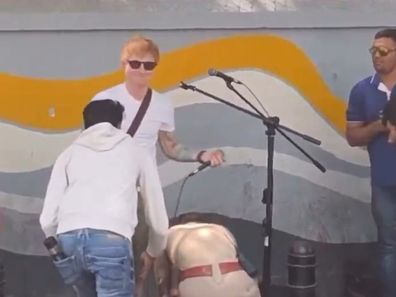 Kinerja Ed Sheeran terganggu oleh polisi di India