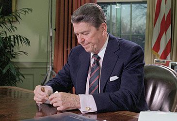 What prompted Ronald Reagan to postpone the 1986 State of the Union address?