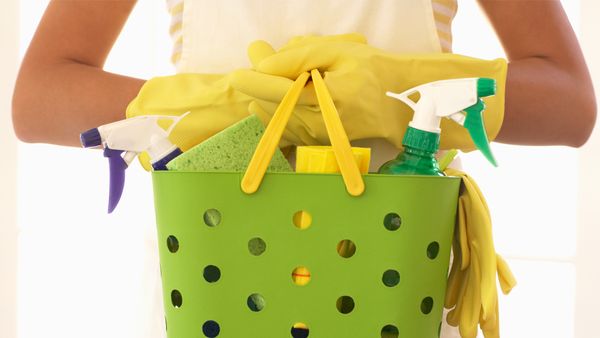 Cleaned up: 79 percent of stay-at-home mums do all the cleaning without any help. Image: Getty