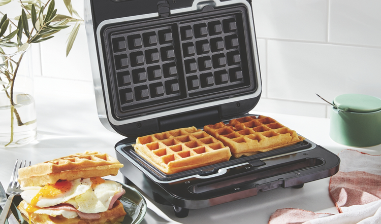 Don't sleep on the mini waffle maker, made over two dozen this morning and  they're great! : r/aldi