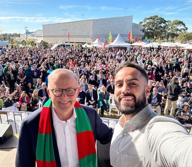 Matty Mills poses with Australian Prime Minister Anthony Albanese.