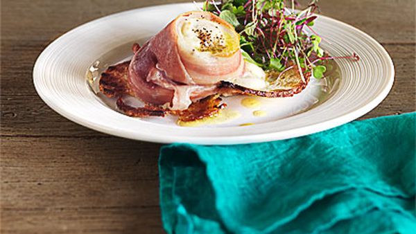 Baked buffalo mozzarella and prosciutto