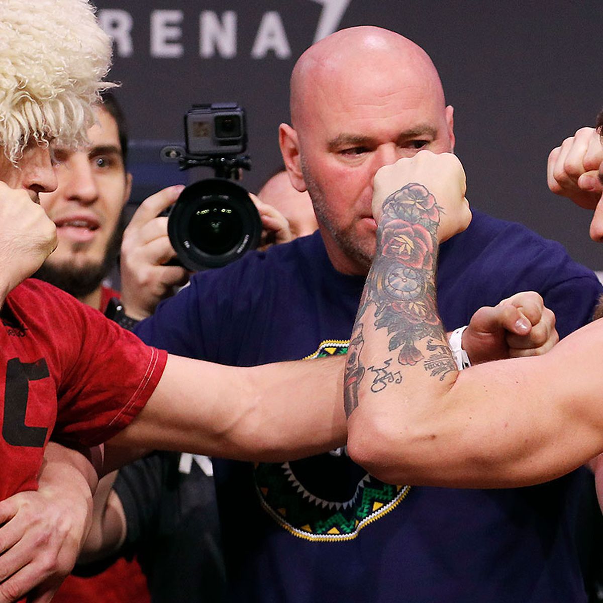 Ufc 229 Sparks Fly As Conor Mcgregor And Khabib Nurmagomedov Have Final Face Off