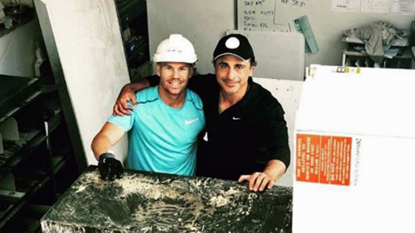 David Warner spotted getting his hands dirty on construction site for new home