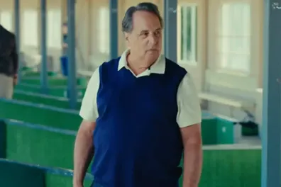 John Lovitz in Habi Gilmour 2