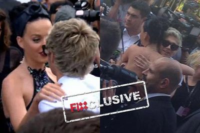 Visiting pop stars Katy Perry and One Direction walked the 2014 ARIA Awards red carpet at The Star in Sydney... but it turns out Katy only wanted to talk to one member of the band!<br/><br/>TheFIX exclusively caught on camera the intimate moment when Katy did a u-turn just to have a hug and chat with blonde 1D star Niall Horan. The 30-year-old singer didn't blink an eyelid as the rest of the band passed, having a flirty conversation with 21-year-old Niall. Keep scrolling for the full story, pics and video!<br/><br/>Images: Amy Nelmes, ninemsn, taken from pizzAperta, Star. Authors: Adam Bub and Amy Nelmes.