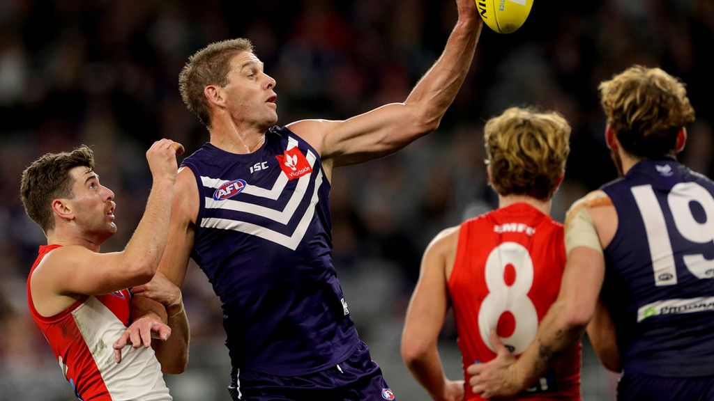 Afl Fremantle Veteran Aaon Sandilands Announces Retirement