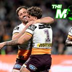 Broncos players rush to celebrate with Reece Walsh after a try against the Rabbitohs.