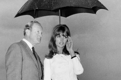 English model Jean Shrimpton at Flemington races. Pic appears to have been taken as she was judging the Fashions in the Field competition. Pic taken on Oaks Day 4 Nov 1965. 