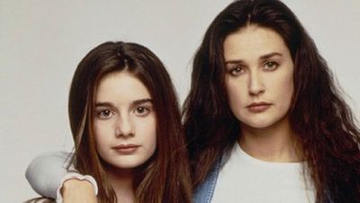 Gabby Hoffmann and Demi Moore as Samantha Albertson in Now and Then
