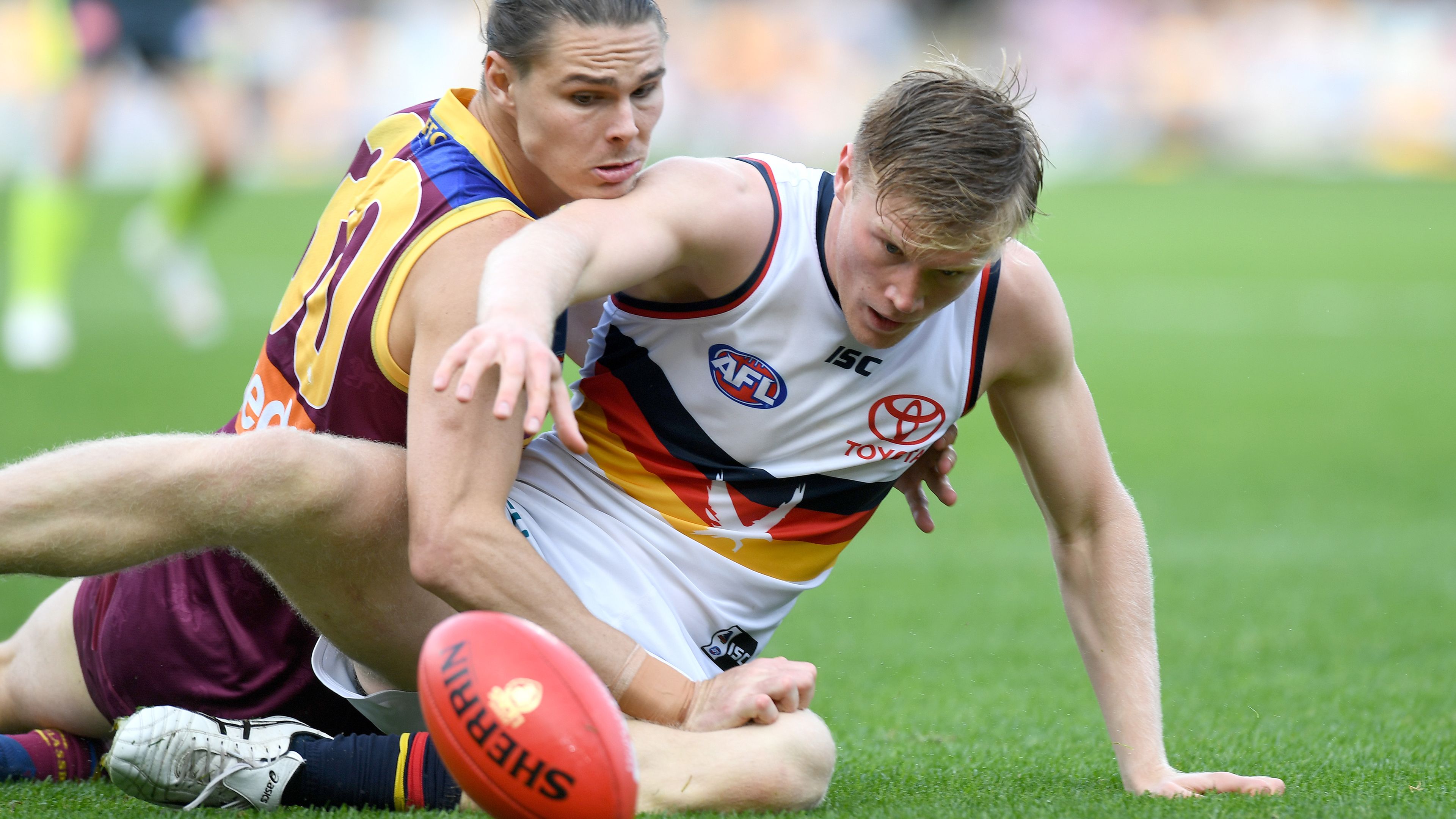 Adelaide Crows youngster Fischer McAsey granted personal leave