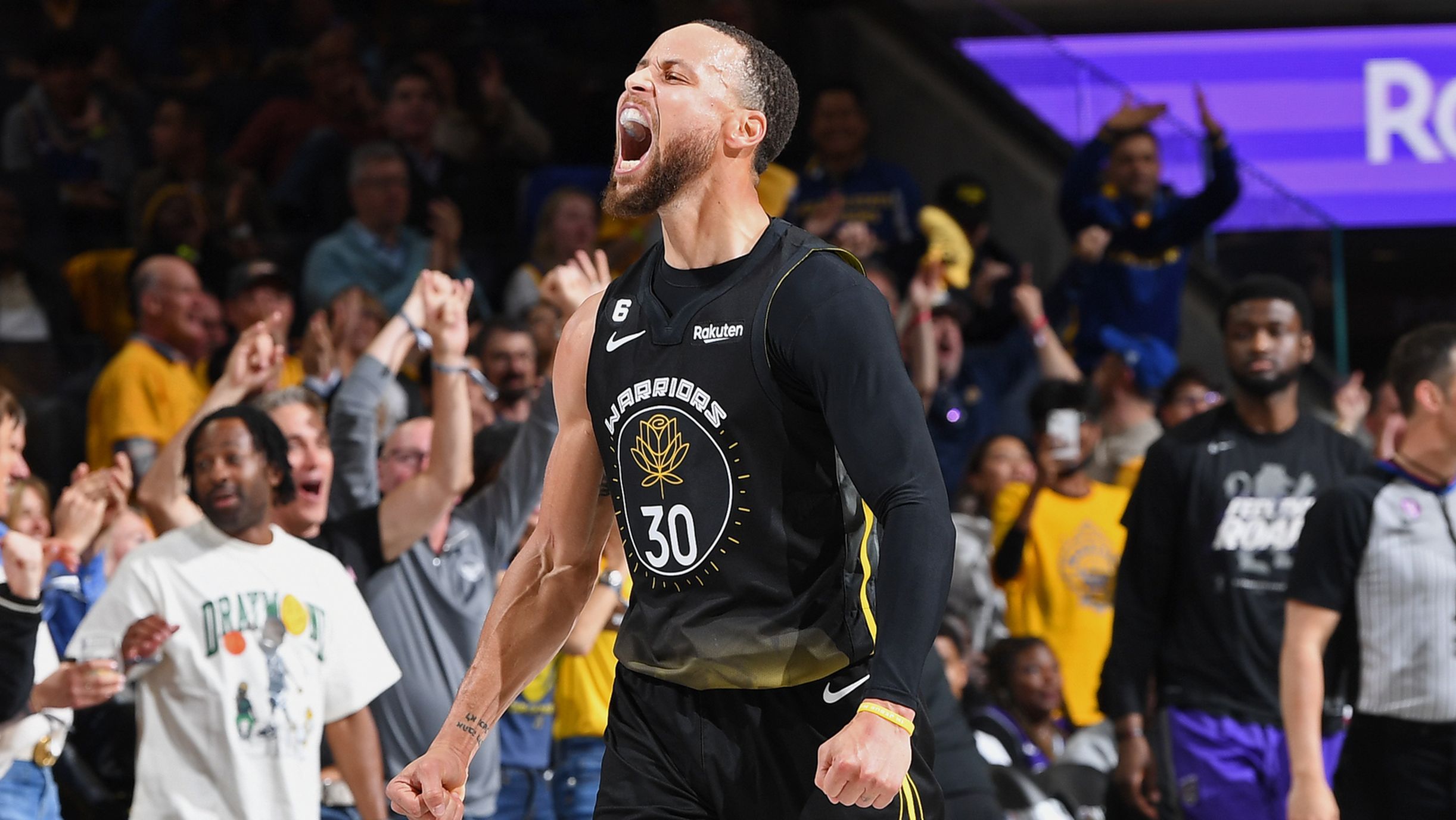 SAN FRANCISCO, CA - APRIL 20: Stephen Curry #30 of the Golden State Warriors celebrates during the game against the Sacramento Kings during Round One Game Three of the 2023 NBA Playoffs on April 20, 2023 at Chase Center in San Francisco, California. NOTE TO USER: User expressly acknowledges and agrees that, by downloading and or using this photograph, user is consenting to the terms and conditions of Getty Images License Agreement. Mandatory Copyright Notice: Copyright 2023 NBAE (Photo by Noah G