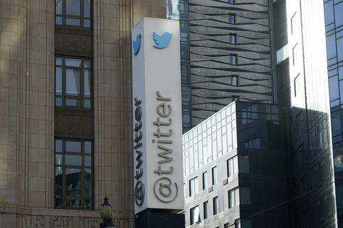 Банерът на централата на Twitter се показва в Сан Франциско, петък, 4 ноември 2022 г. 