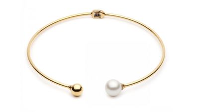 <a href="http://ambersceats.com/product/the-bentley-necklace/" target="_blank">The Bentley Necklace, $229, Amber Sceats</a>
