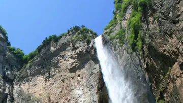 Yuntai Waterfall