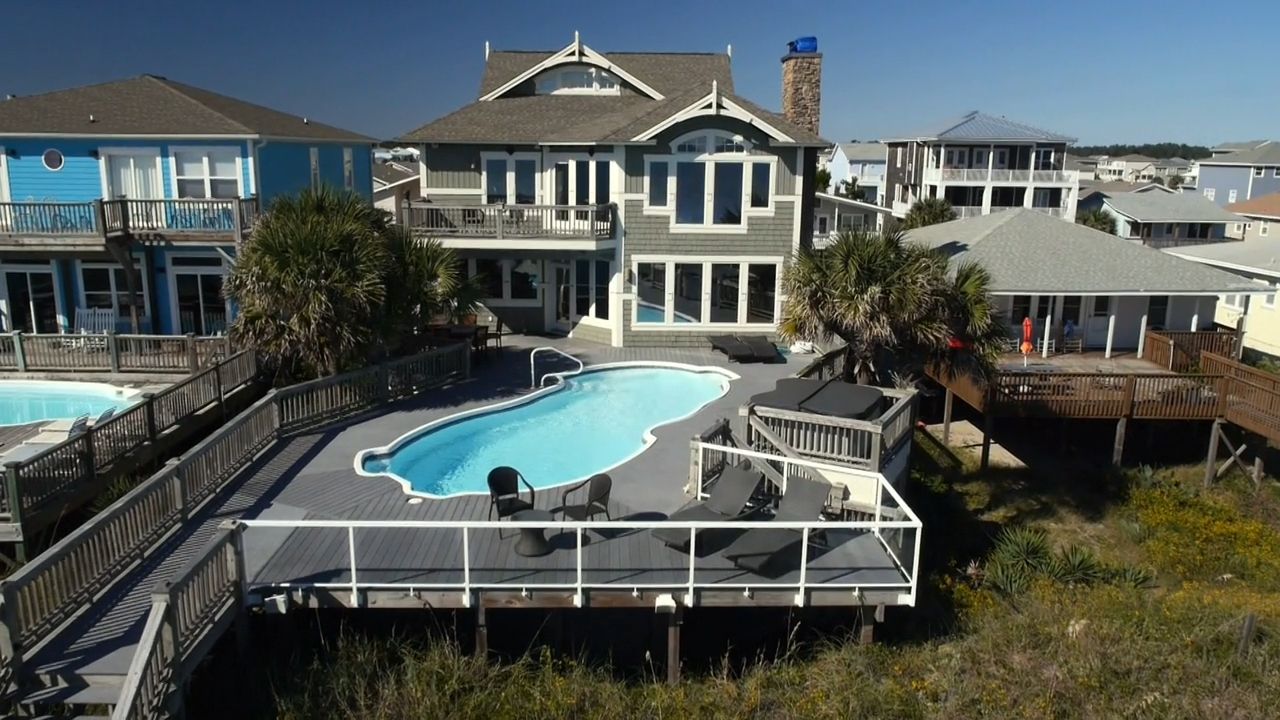 Beachfront Bargain Hunt Renovation Season 6 Ep 5 Making a Splash on