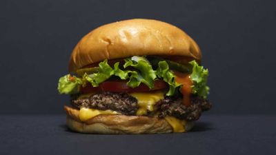 Recipe: <a href="http://kitchen.nine.com.au/2017/03/17/11/15/neil-perrys-burger-project-cheese-burgers" target="_top" draggable="false">Neil Perry's Burger Project cheeseburger</a>