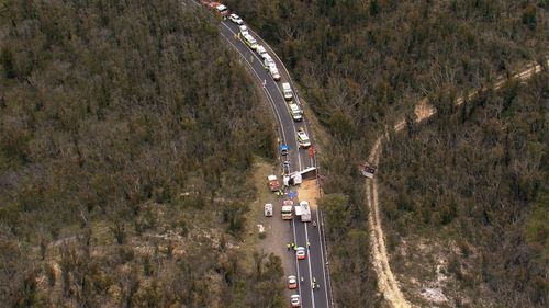 Car and truck crash Mount Tomah Blue Mountains
