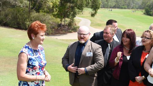 One Nation candidate withdraws, slamming Pauline Hanson's party