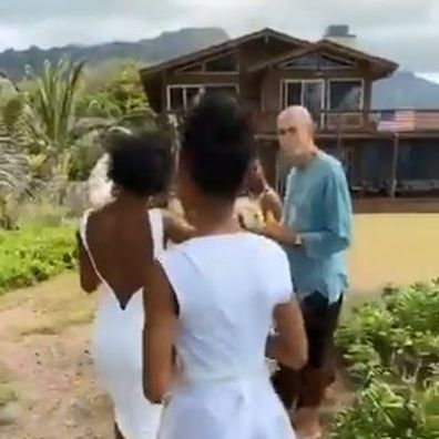 'Wedding Karen' interrupts beach side ceremony amid coronavirus