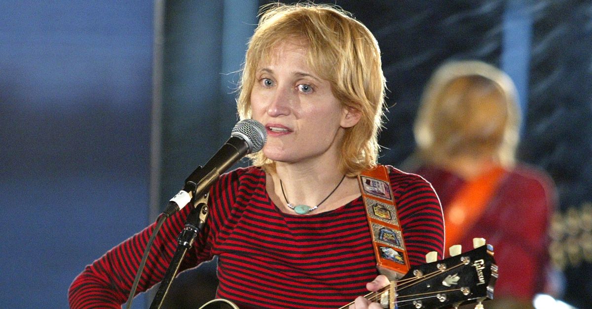Jill Sobule death: Artist behind 1995 hit I Kissed a Girl dies in house fire aged 66