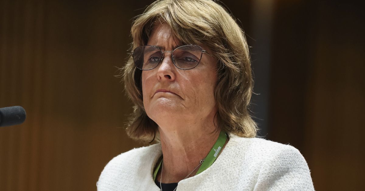 RBA boss buys $2m luxury holiday house on rate hike day