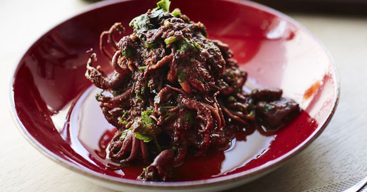 Cucina & Co's drunken baby octopus (Moscardini) in tomato broth - 9Kitchen