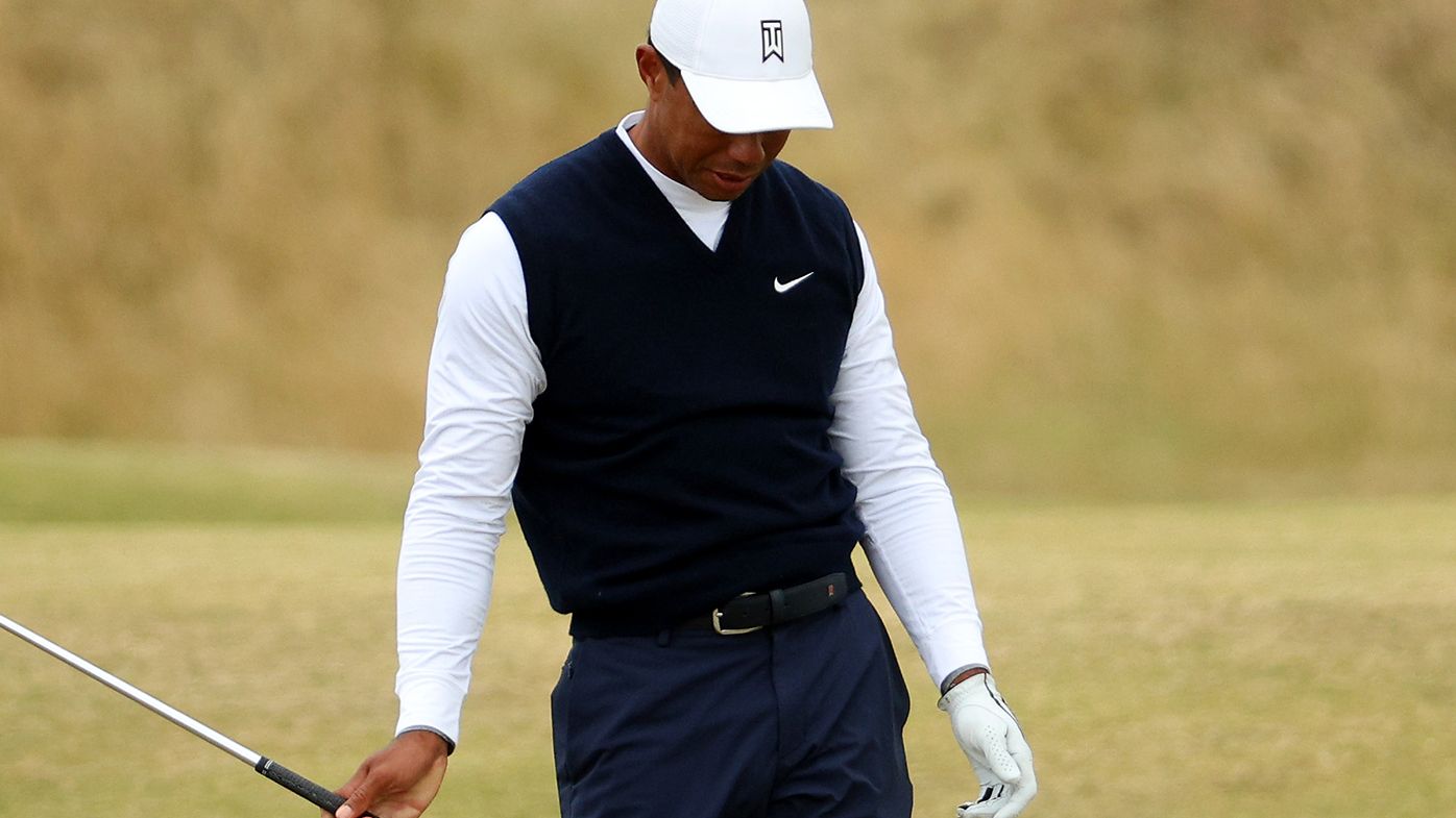 Tiger Woods crashes at St Andrews as players fume at 'ridiculous' conditions
