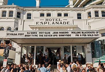 Melbourne's Esplanade Hotel is situated in which suburb?