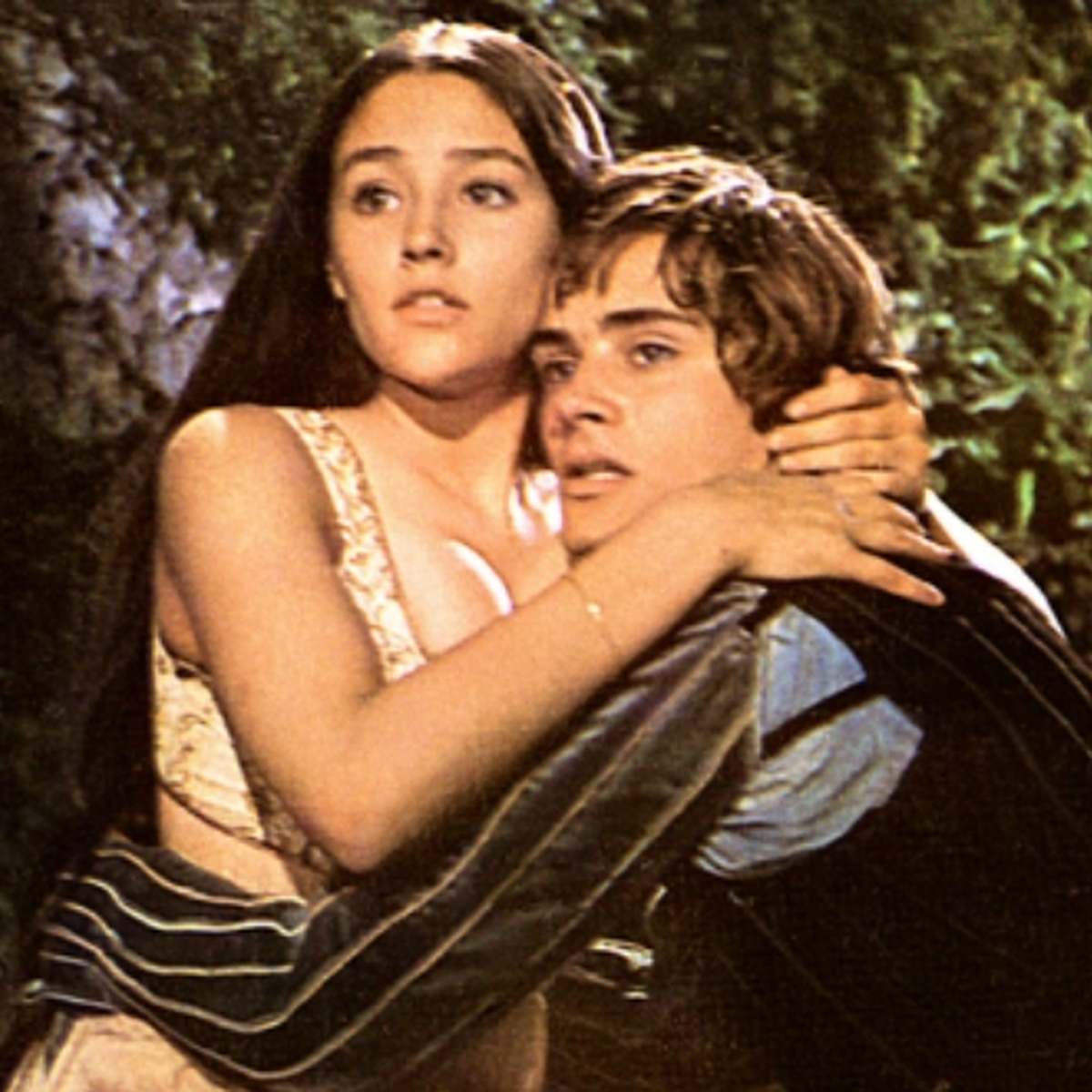 Romeo and Juliet stars file lawsuit against Paramount over nude scene in  1968 film - 9Celebrity