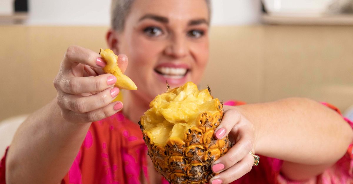 Kitchen hacks The viral pineapple peeling hack that's more fun than we