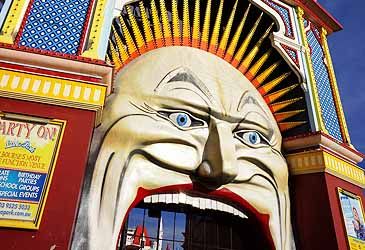 Melbourne's Luna Park is situated in which suburb?