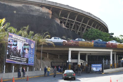 Relatives of political prisoners held at the headquarters of the Bolivarian National Intelligence Service (Sebin) denounced the situation where common prisoners generated a riot demanding transfer to other prisons. Picture: Roman Camacho/SOPA Images/LightRocket via Getty Images