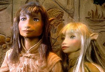 What species are Jen and Kira in The Dark Crystal?