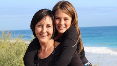 Aimee cancer with her mum
