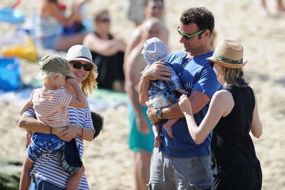 Naomi Watts and Liev Schreiber stayed close to home, taking the kids to Bronte Beach in Sydney.