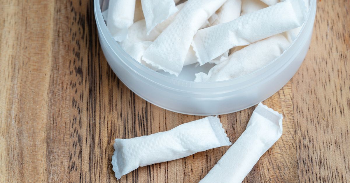 Health experts call for tighter regulation on nicotine pouches targeting youth