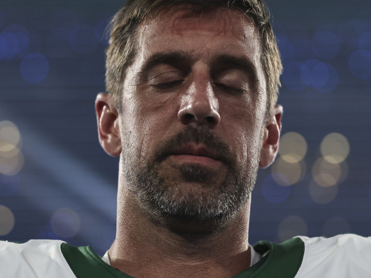 Aaron Rodgers on Matt LaFleur's style: 'Great eyebrow game, right?'