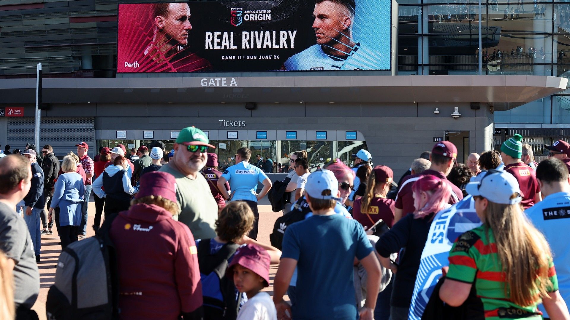 Perth's push for NRL team turbo-charged as sell-out crowd swarms to State of Origin II