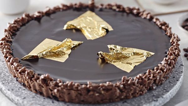 Hazelnut coffee gold leaf tart