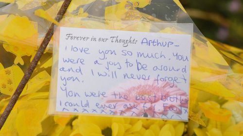 A note left at the scene. (Solent)