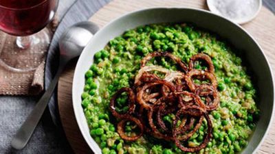 Recipe: <a href="http://kitchen.nine.com.au/2016/05/05/15/22/mushy-peas" target="_top">Mushy peas</a><br />
<br />