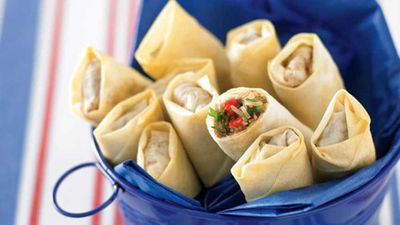 <strong><a href="http://kitchen.nine.com.au/2016/05/13/11/27/vegetable-spring-rolls" target="_top">Vegetable spring rolls</a> recipe</strong>