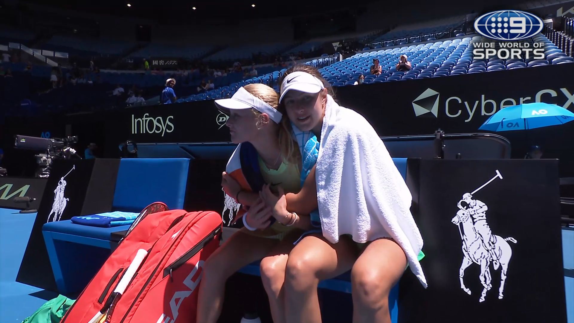 'Beautiful' display of sportsmanship between rivals after junior girls' singles title decided