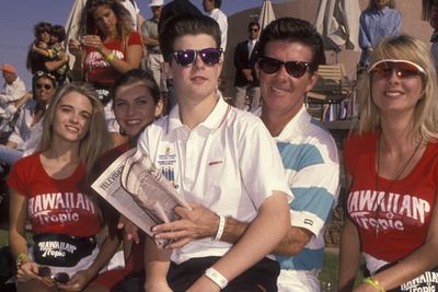 Robin learned how to woo women from his father, Canadian actor Alan Thicke.<br/><br/>"My dad was single my whole pubescent period," he told <i>Elle</i>. "He had Ms Alabama, Ms Dominican Republic - every week. I was like, 'Dang, Pops'. He had an indoor jacuzzi, and he frequented it."<br/><br/>Dang, Pops! Not that Robin cheated though...<br/><br/>Image: Getty