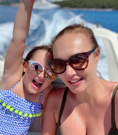 Tamara Ecclestone travel criticism photo with daughter