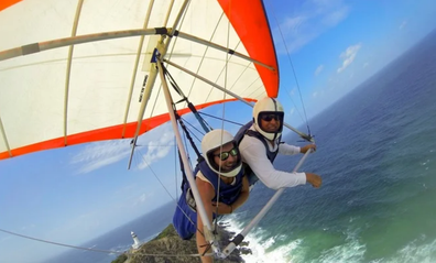 hang gliding