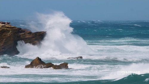 Winds swept across Victoria, causing a high swell. (9NEWS)