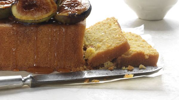 Polenta cake with burnt figs and honey